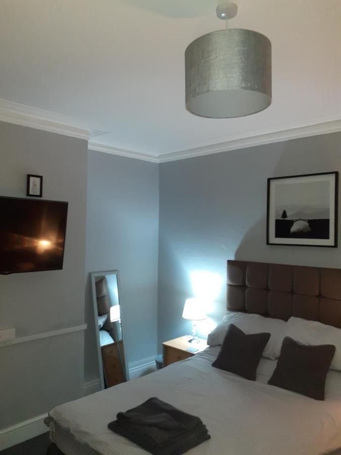 ريدينج Caversham Lodge المظهر الخارجي الصورة